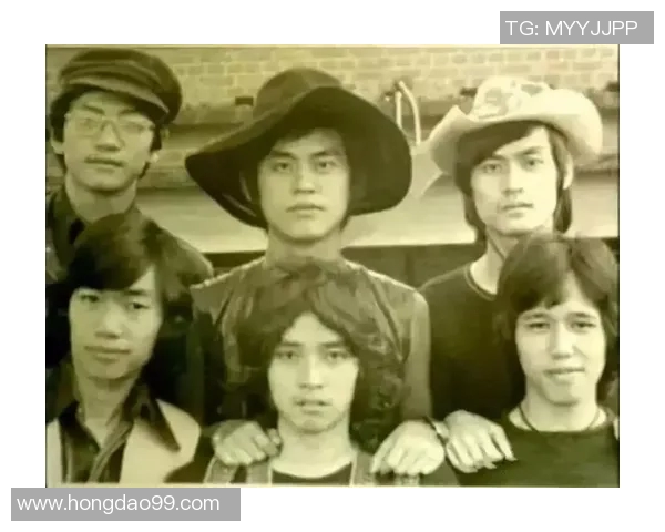 全球足球巨星全名大揭秘从梅西到C罗的传奇故事与成就分析 全球足球巨星全名大揭秘从梅西到C罗的传奇故事与成就分析