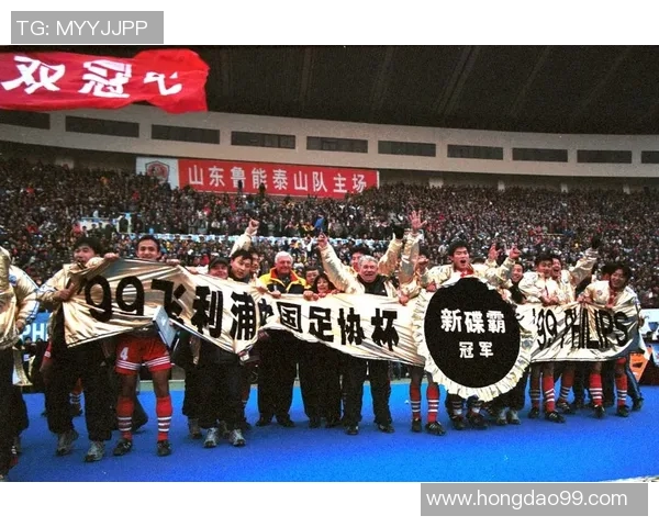 北京排球队成长之路：从默默无闻到荣耀巅峰的奋斗历程