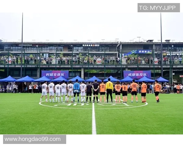 成都足球队崛起之路:探索球队背后的力量与未来潜力 成都足球队崛起之路:探索球队背后的力量与未来潜力