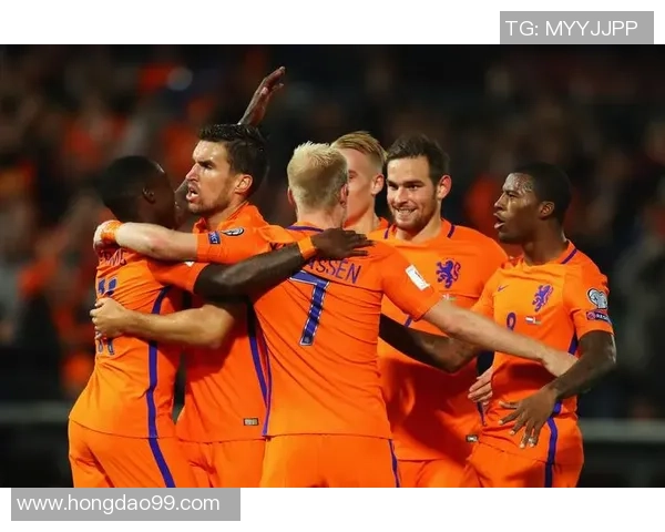 橙色衣服的足球明星如何在赛场上展现个人魅力与团队精神