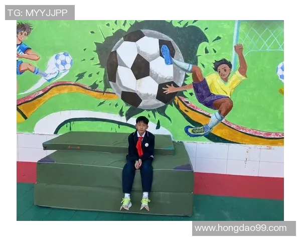 足球明星亲自建模直播揭秘背后的训练与生活趣事 足球明星亲自建模直播揭秘背后的训练与生活趣事