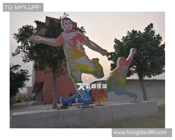 足球明星模型摆件图赏析与收藏指南让你领略足球魅力与艺术之美