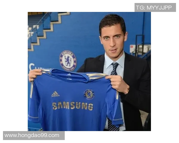 足球明星逆天图揭秘他们背后的奋斗与荣耀之路 足球明星逆天图揭秘他们背后的奋斗与荣耀之路